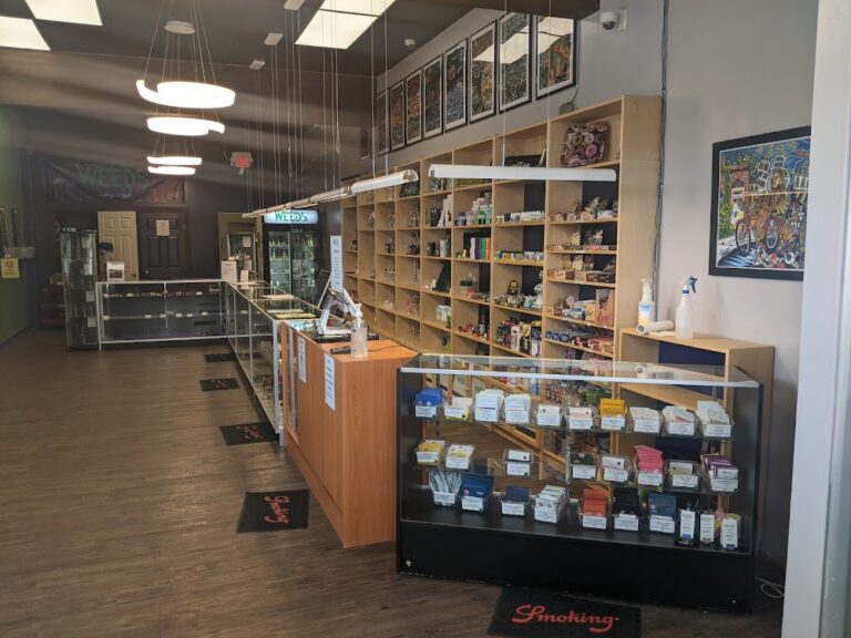 WEEDS – Cannabis Store
